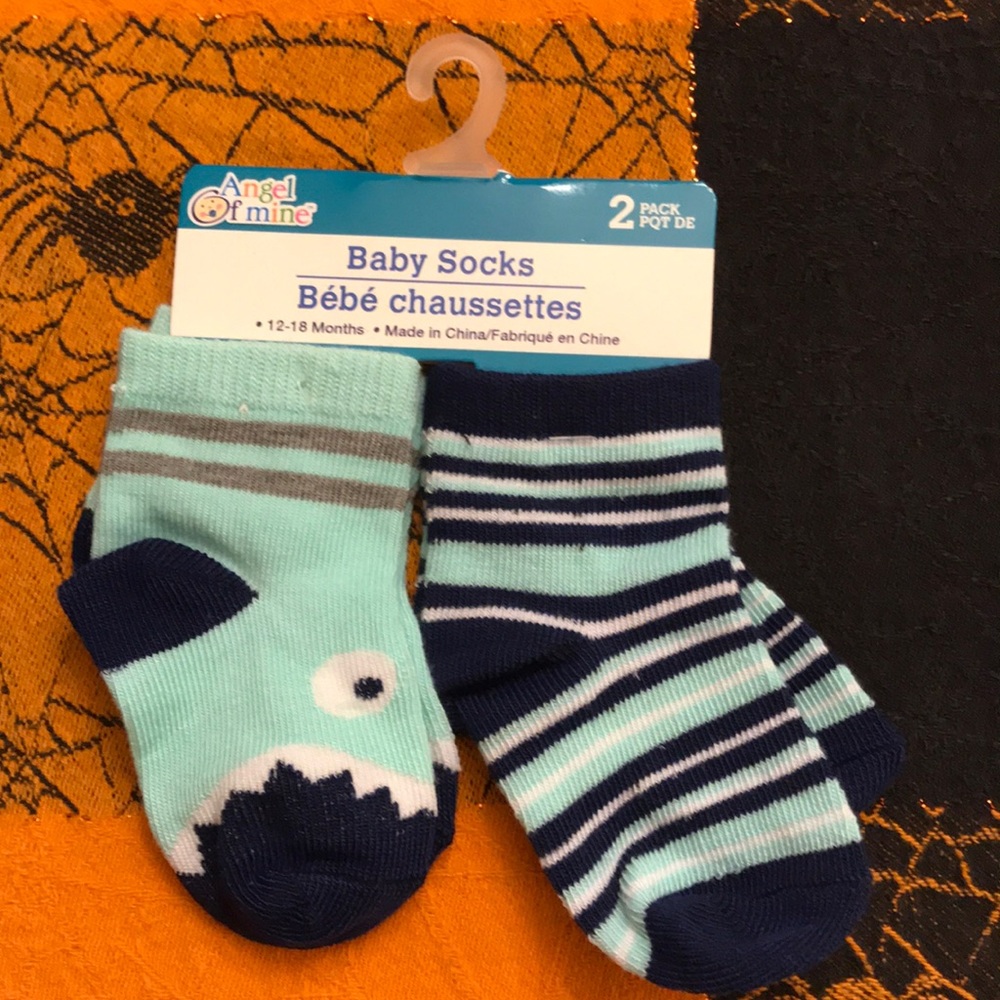 Baby shark socks
